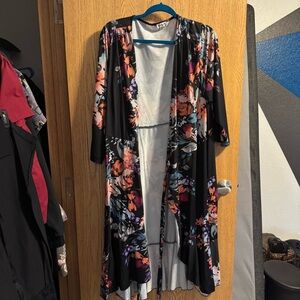 Avenue Elegant wrap dress